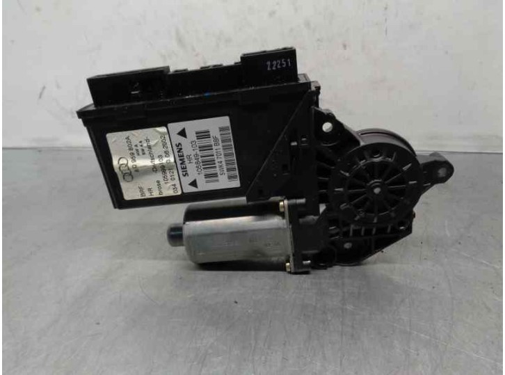 Recambio de motor elevalunas trasero derecho para audi a4 berlina (8e) 2.0 20v cat (alt) referencia OEM IAM 8E1959802A 24 PINES 