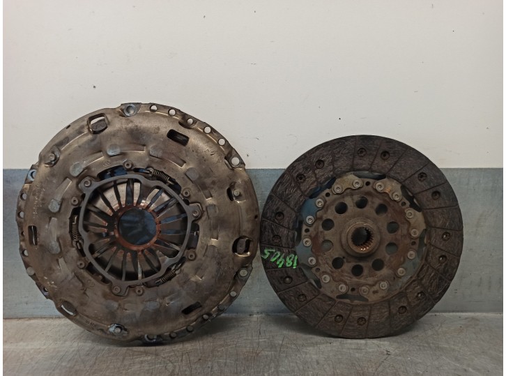 Recambio de kit embrague para opel vectra c berlina 1.9 cdti referencia OEM IAM 5666012 124035110 LUK