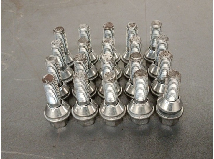 Recambio de tornillo para volvo xc40 (536) recharge referencia OEM IAM 31423735 