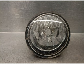 Recambio de faro antiniebla derecho para renault clio ii (bb_, cb_) 1.4 (b/cb0c, b/cb0s) referencia OEM IAM 7700838256 770141051