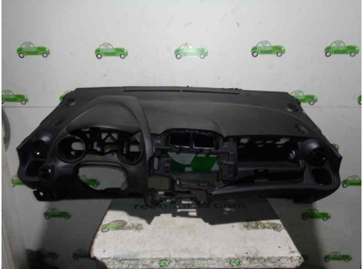 Recambio de salpicadero para honda jazz (ge) 1.3 cat referencia OEM IAM NEGRO 