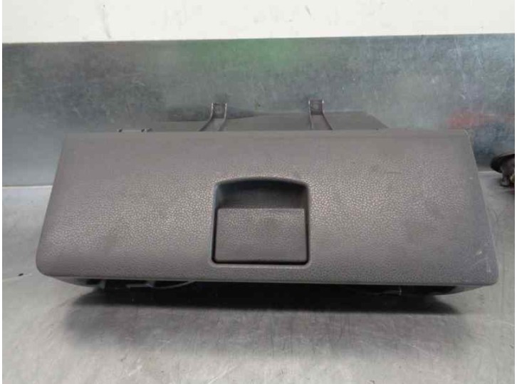 Recambio de guantera para chevrolet matiz 1.0 cat referencia OEM IAM 96455380 