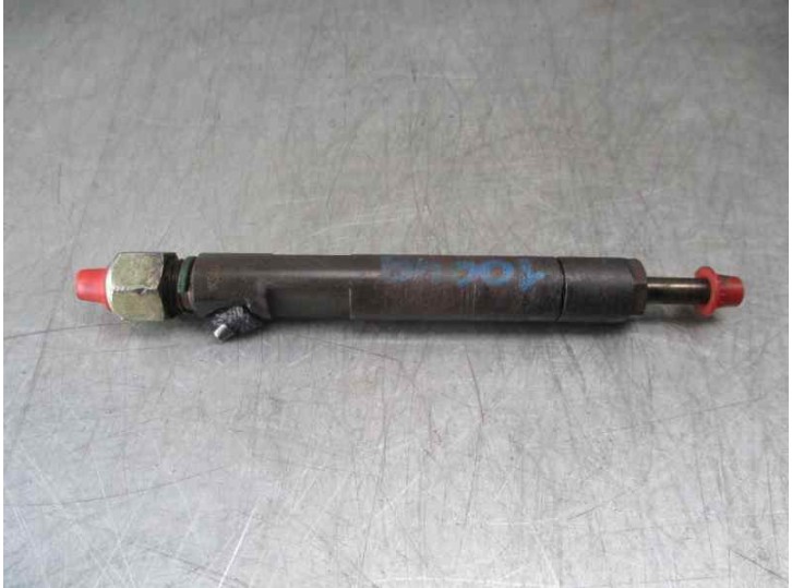 Replacement injector for Ford Focus saloon (CAK) 1.8 TDDi turbodiesel CAT OEM IAM reference XS40TE 