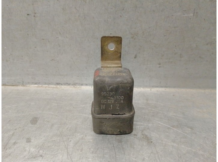 Recambio de rele para hyundai santa fé i (sm) 2.0 crdi referencia OEM IAM 952304B100 952304B100 OMRON