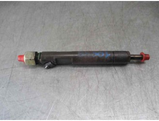 Replacement injector for Ford Focus saloon (CAK) 1.8 TDDi turbodiesel CAT OEM IAM reference XS40TE 