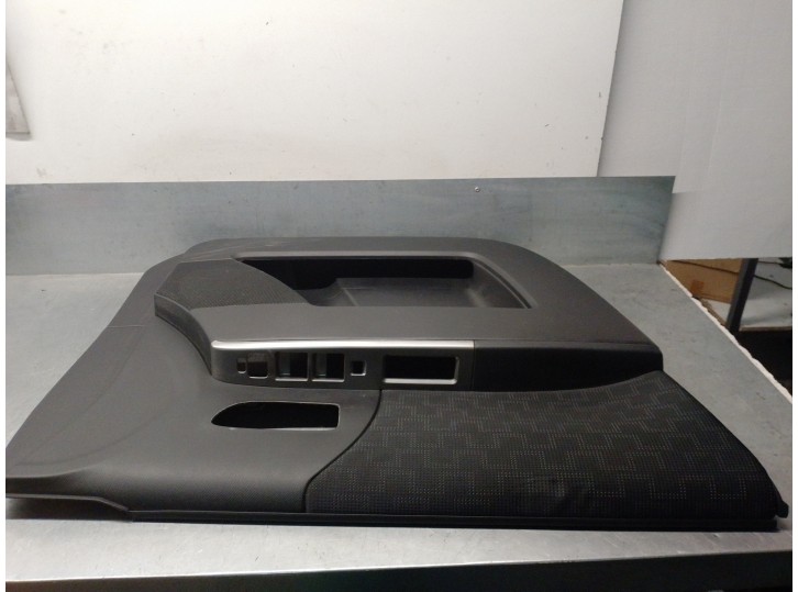 Recambio de guarnecido puerta delantera izquierda para mazda 5 berl. (cr) 2.0 diesel cat referencia OEM IAM CD8668450A02 CD8668