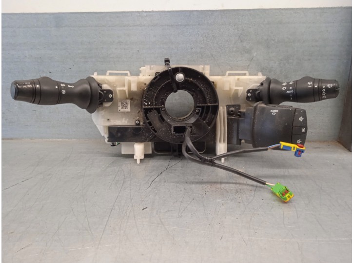 Recambio de mando luces para renault laguna iii 1.5 dci diesel referencia OEM IAM 255670001R  