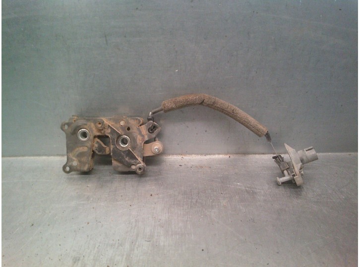 Recambio de cerradura asientos traseros para jeep commander 3.0 crd cat referencia OEM IAM 55197330AC  