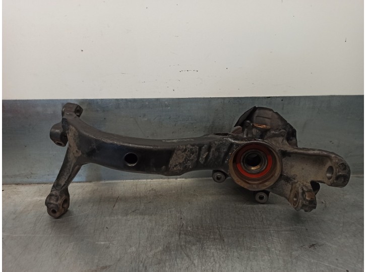 Recambio de mangueta delantera izquierda para audi a4 avant (b5) 1.9 tdi referencia OEM IAM 8D0407257S  