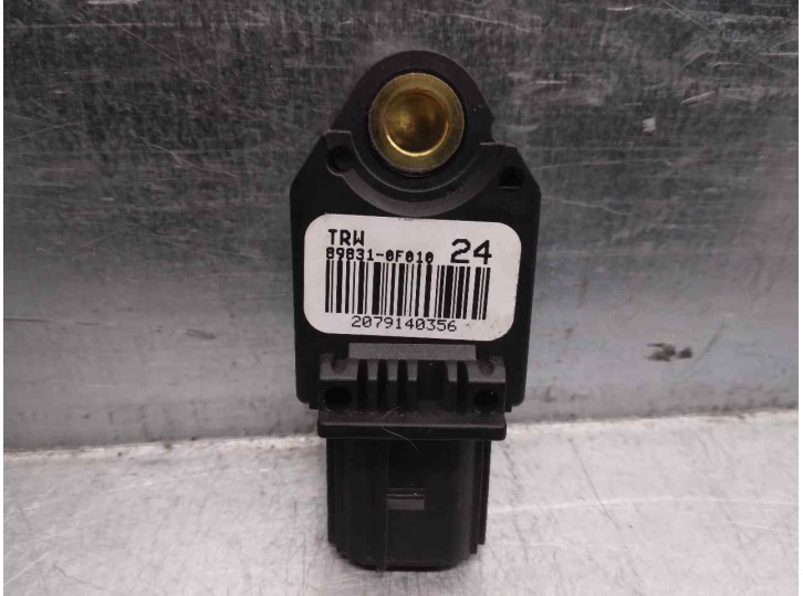 Recambio de sensor impacto para toyota verso 2.0 d-4d cat referencia OEM IAM 898310F010 