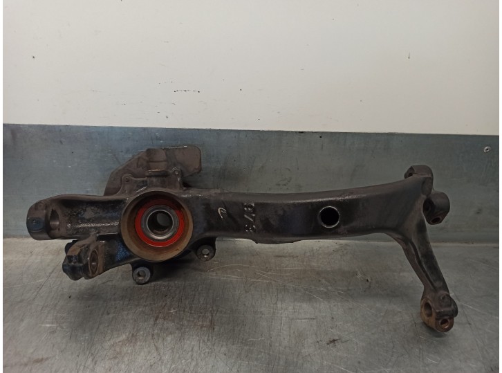 Recambio de mangueta delantera derecha para audi a4 avant (b5) 1.9 tdi referencia OEM IAM 8D0407258S 