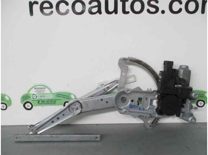 Recambio de elevalunas delantero derecho para opel combo (corsa c) 1.3 16v cdti referencia OEM IAM 13222284 5 PUERTAS 6 PINES