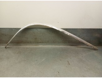 Recambio de molduras traseras para mercedes-benz clase e (w114/w115) berlina 3.0 diesel referencia OEM IAM M110982  