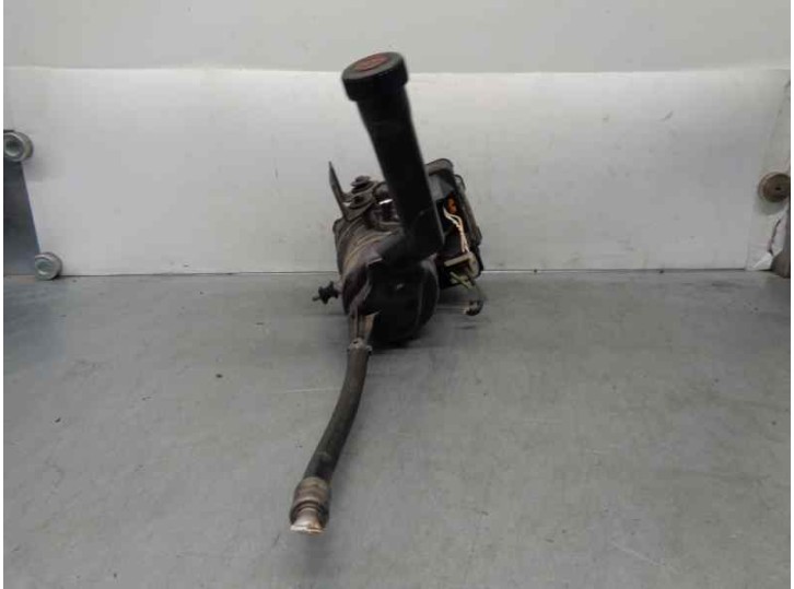 Recambio de bomba direccion para citroën c4 grand picasso 1.6 16v referencia OEM IAM 9674055680 A0021534 TRW