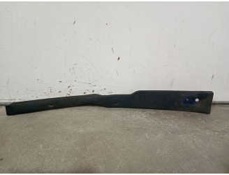 Recambio de moldura para mercedes-benz clase e (w114/w115) berlina 3.0 diesel referencia OEM IAM M110982  