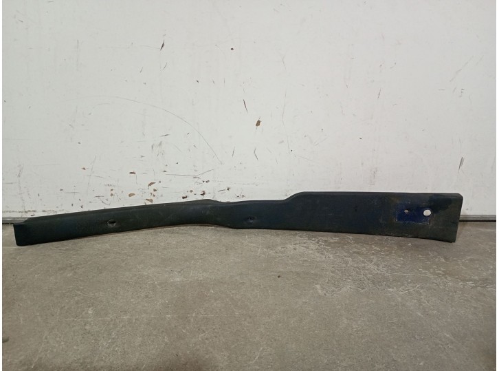 Recambio de moldura para mercedes-benz clase e (w114/w115) berlina 3.0 diesel referencia OEM IAM M110982 