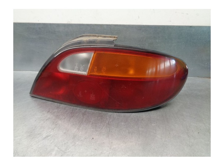 Recambio de piloto trasero derecho para hyundai lantra (j2) 1.6 gls referencia OEM IAM 9240229020  