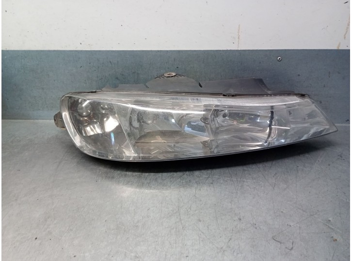 Recambio de faro derecho para peugeot 406 berlina (s1/s2) 2.0 hdi referencia OEM IAM 6205V2 6205V2 