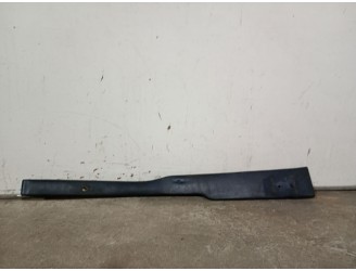 Recambio de moldura para mercedes-benz clase e (w114/w115) berlina 3.0 diesel referencia OEM IAM M110982  