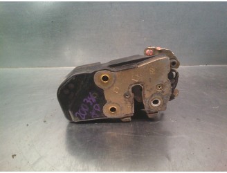 Recambio de cerradura puerta trasera derecha para jeep commander 3.0 crd cat referencia OEM IAM 55369258AA 4 PINES 5 PUERTAS