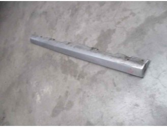 Recambio de faldon lateral para tata indigo marina 1.4 referencia OEM IAM 286981506301 