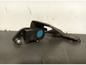 Recambio de motor regulacion faros para ford kuga ii (dm2) 2.0 tdci referencia OEM IAM VP3M5F13D007EA HARTMANN