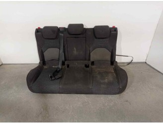 Recambio de asientos traseros para seat leon st (5f8) 2.0 tdi referencia OEM IAM 4737461 CUERO Y TELA GRIS 5 PUERTAS
