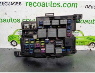 Recambio de caja reles / fusibles para kia carens (un) 2.0 crdi referencia OEM IAM 919501D220 
