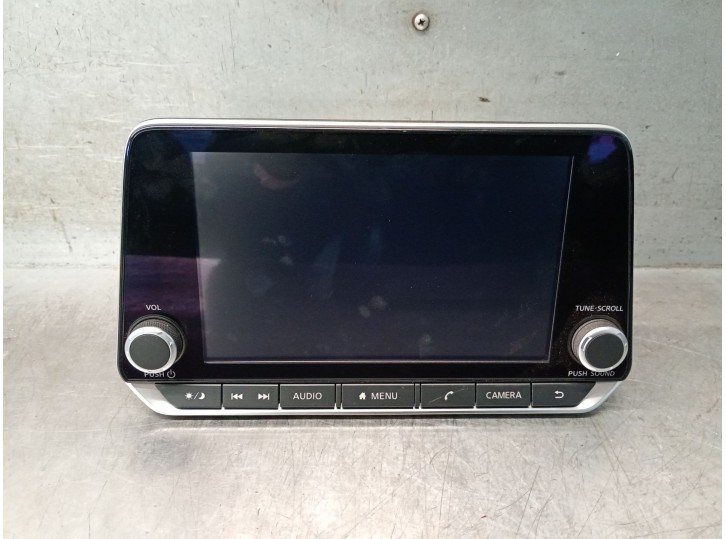 Replacement multifunction display for Nissan Juke (F16_) DIG-T 117 OEM IAM reference 2591A6PM1A 2591A6PM0A 