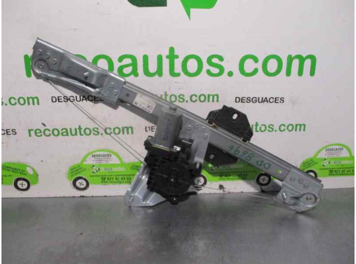 Replacement front right window regulator for Dacia Sandero II 1.5 dCi diesel OEM IAM reference 807209299R 2 PINS 5 DOORS