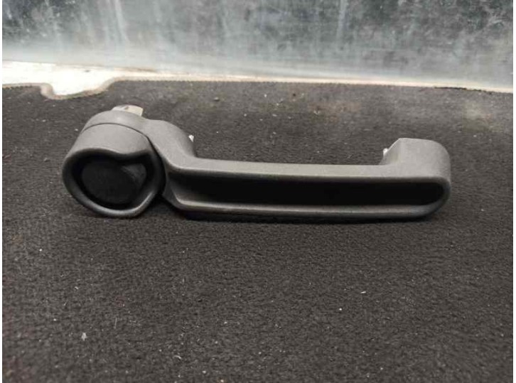 Recambio de maneta exterior trasera derecha para dodge nitro 2.8 crd referencia OEM IAM 4589164AC  