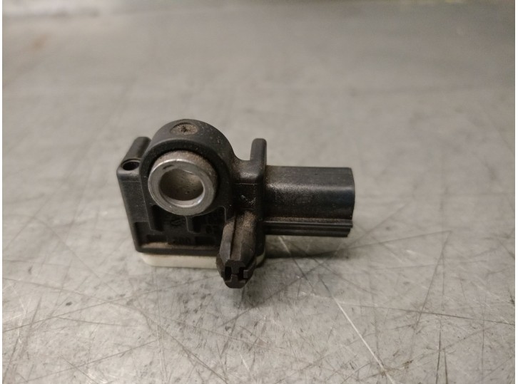 Recambio de sensor impacto para ford focus iii turnier 1.0 ecoboost referencia OEM IAM CM5T14B006AA BOSCH