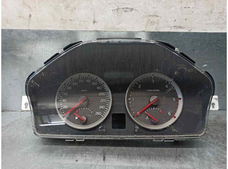 Replacement instrument cluster for Volvo S40 saloon 2.0 diesel CAT OEM IAM reference 30710071 