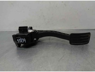 Replacement pedal potentiometer for Opel Combo Cargo (E) 1.6 16V CDTi DPF OEM IAM reference 9674829780 