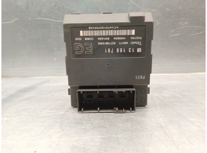 Recambio de modulo electronico para opel vectra c berlina 1.9 cdti referencia OEM IAM 13168781 359171 TEMIC