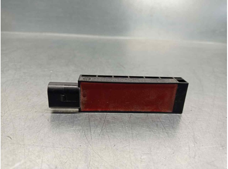 Recambio de antena para skoda superb combi (3v5) 2.0 tdi referencia OEM IAM 5Q0962131 5FA17166910 