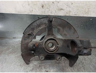 Recambio de mangueta delantera izquierda para volvo s40 berlina 2.0 diesel cat referencia OEM IAM 3M513K171  