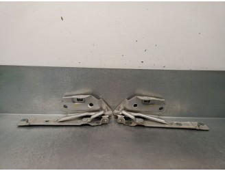 Replacement tailgate hinge for Chrysler Sebring (JR) 2.0 OEM IAM reference 04814894AC2 04814894AC 