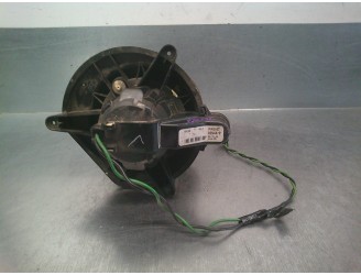 Recambio de motor calefaccion para jeep commander 3.0 crd cat referencia OEM IAM 68020218AA 929447P VALEO