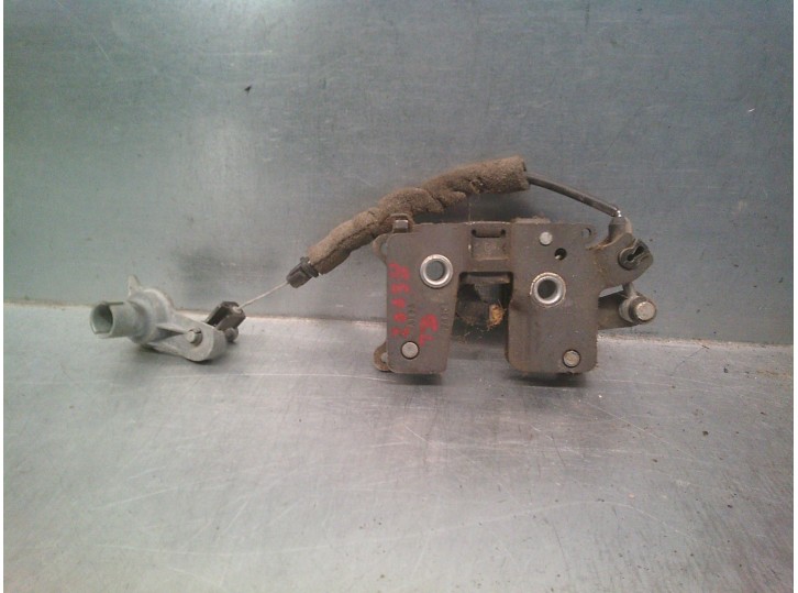 Recambio de cerradura asientos traseros para jeep commander 3.0 crd cat referencia OEM IAM 55197331AC  