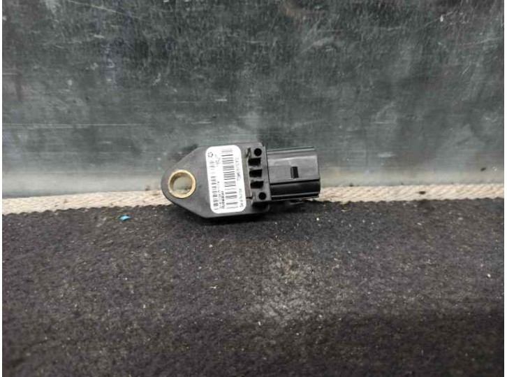 Recambio de sensor impacto para dodge nitro 2.8 crd referencia OEM IAM P04896065AA 