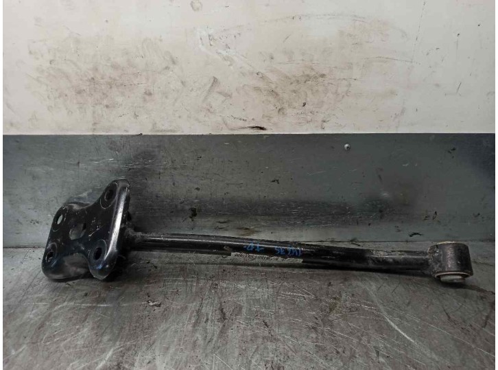 Replacement rear right lower suspension arm for Jeep Compass (MP, M6, MV, M7) 1.3 OEM IAM reference 00521136540 