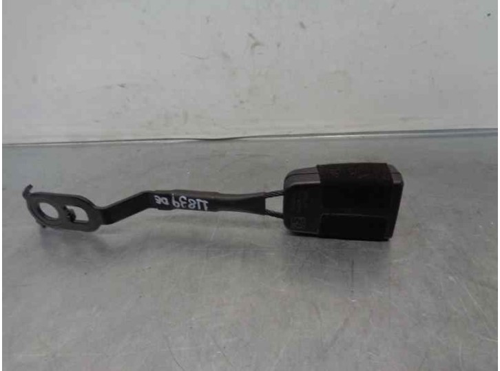Recambio de enganche cinturon para opel combo cargo (e) 1.6 16v cdti dpf referencia OEM IAM 9816319777 