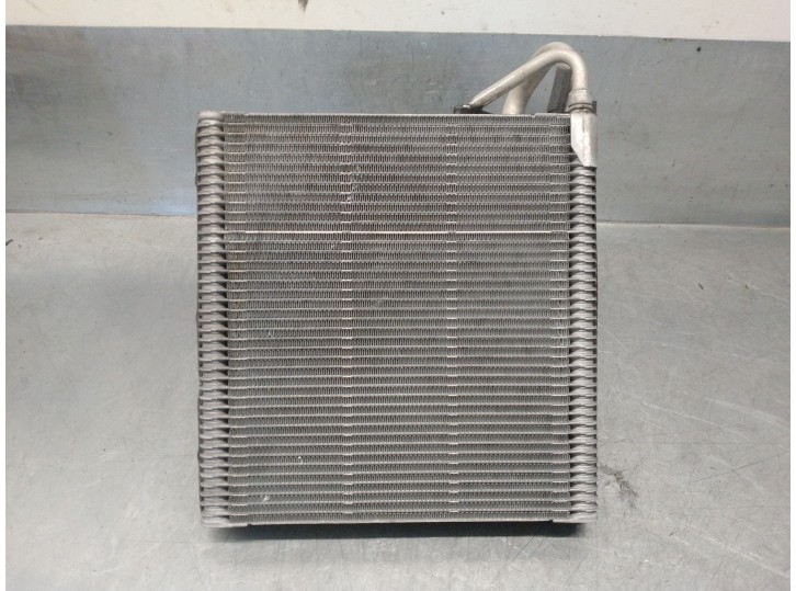 Recambio de evaporador aire acondicionado para seat leon st (5f8) 2.0 tdi referencia OEM IAM 5Q1820102D  