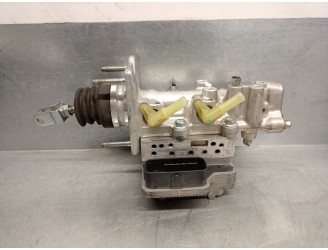 Recambio de parabrisas para opel astra h berlina 1.6 16v referencia OEM IAM 43R-000305   2