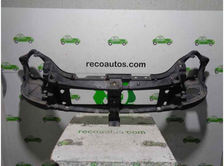 Recambio de panel frontal para renault master ii phase 2 combi 3.0 dci diesel cat (zd3) referencia OEM IAM DE FIBRA 