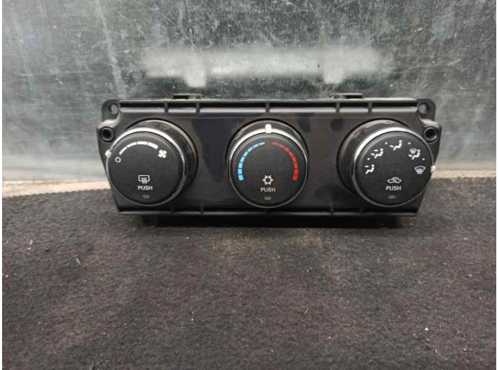 Recambio de mando calefaccion / aire acondicionado para dodge nitro 2.8 crd referencia OEM IAM P55111803AF 