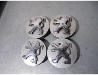 Replacement hubcap for Peugeot 307 (S1) OEM IAM reference 9639098380 