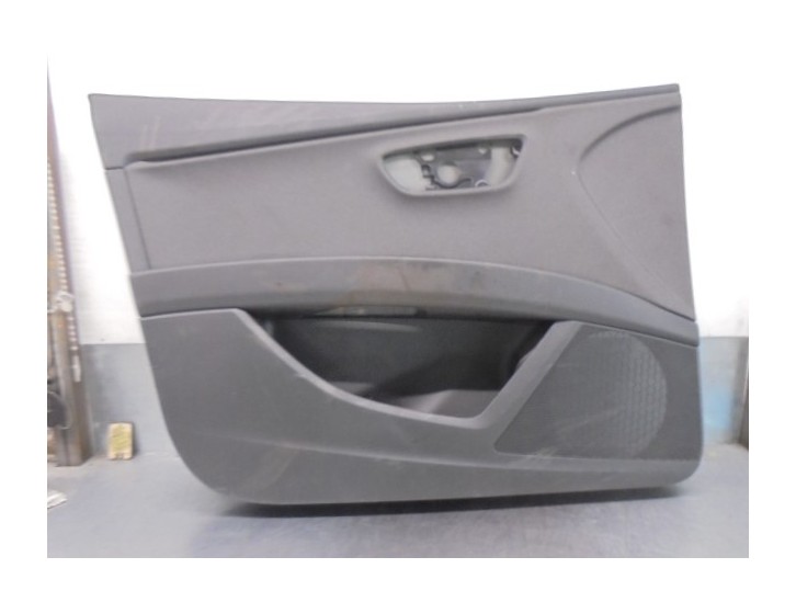 Recambio de guarnecido puerta delantera izquierda para seat leon st (5f8) 2.0 tdi referencia OEM IAM 5F4867011J 5F4867011 5 PUER