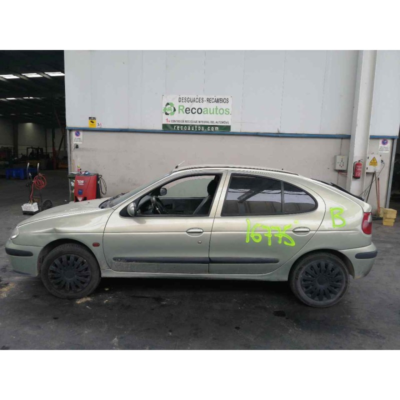 renault megane i fase 2 berlina (ba0) del año 2001